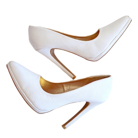 White Pointed Toe Faux Snake Skin Platform Stiletto Heels - Picture 2 of 7